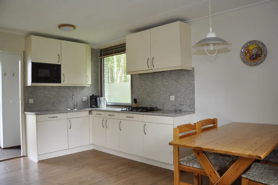 Het Bosmeer Bungalow 31 Keuken