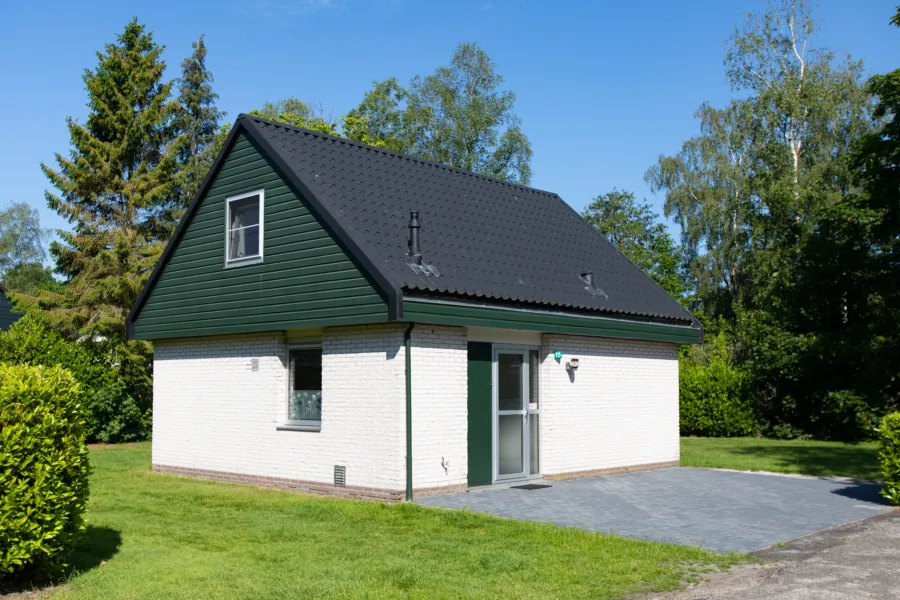 B15 Voorkant woning