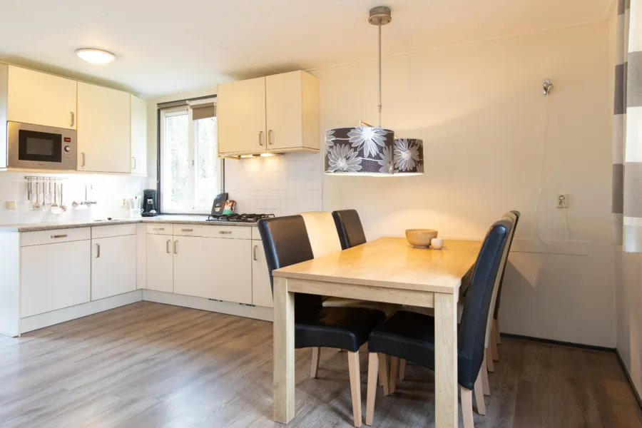 Het Bosmeer Bungalow 30 Keuken